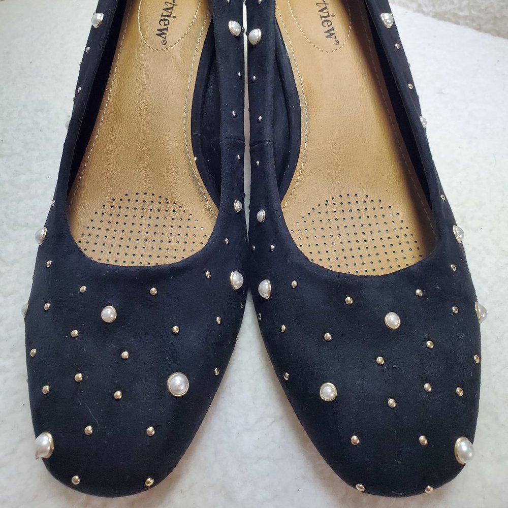 NWOT Black Suede Embellished Pumps 11W